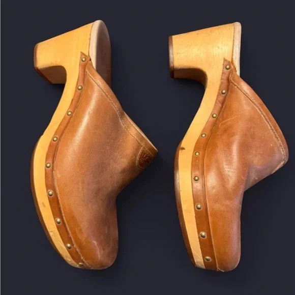 Brown Leather Clogs - Picture 3 of 5